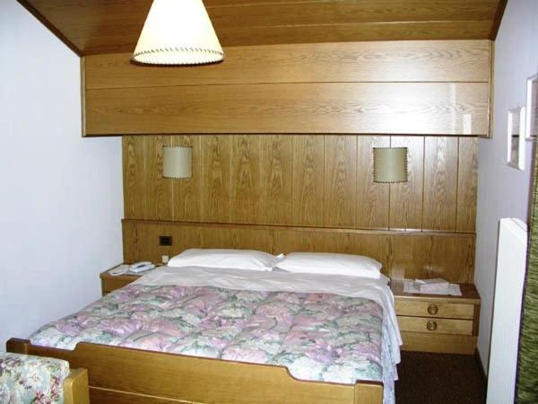 Hotel Garni Soreie Pozza di Fassa Phòng bức ảnh